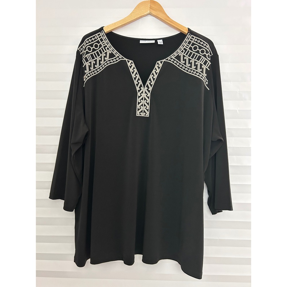 Susan Graver Liquid Knit Black Studded Tunic Top 3X 3/4 Sleeve Split Neck